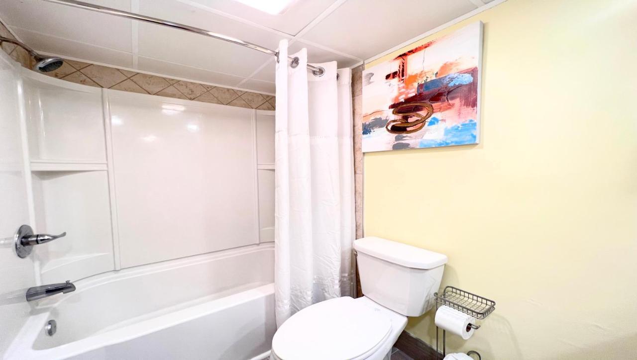 New ! Unique Oceanfront Condo At Ocean Reef Resort-Free Parking - Amazing Pools Мертл-Біч Екстер'єр фото