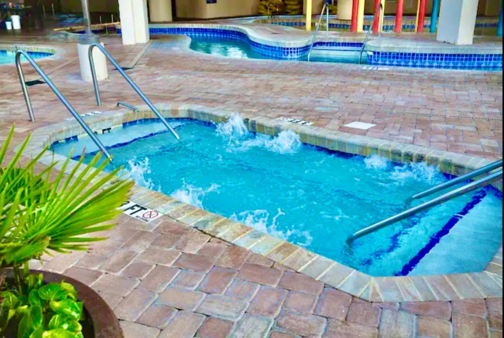 New ! Unique Oceanfront Condo At Ocean Reef Resort-Free Parking - Amazing Pools Мертл-Біч Екстер'єр фото